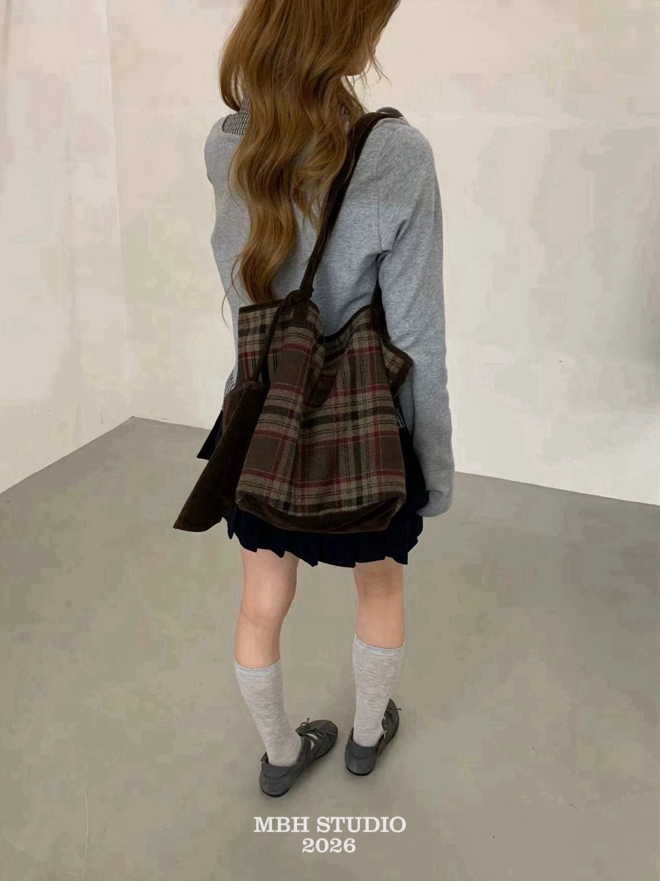MBH Blue Retro Japanese Plaid Wool Tote Bag Large Capacity Shoulder Bag with Small Pouch - Image 2